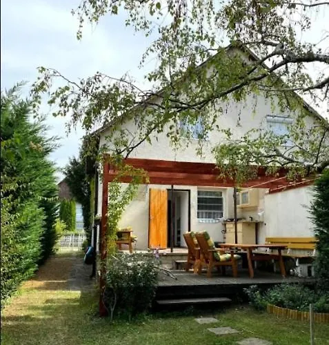 Pipacs 펜션 발라톤사르소